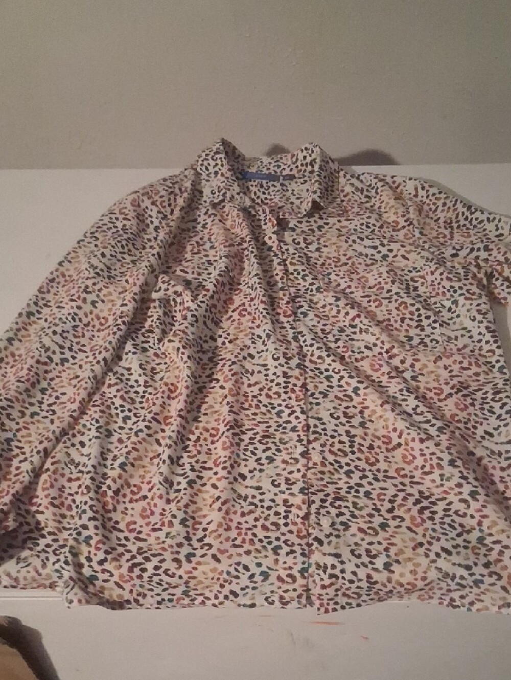 Apt. 9 Lightweight Button Down Blouse Animal Print Cream Base Size L - Picture 6 of 9
